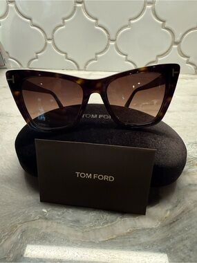 New Tom Ford Cat Eye Sunglasses